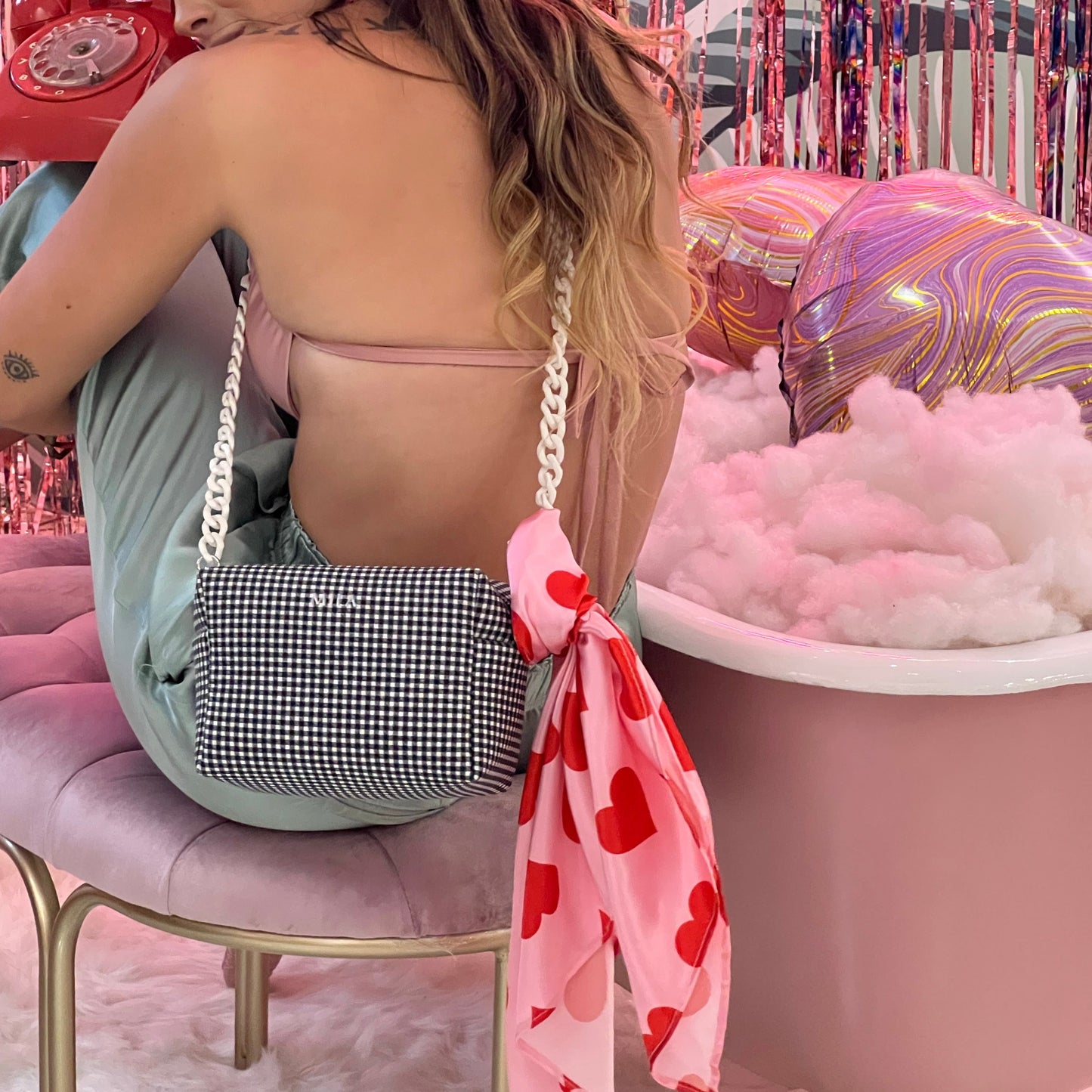 PAÑOLETA PEQUEÑA MILA VALENTINE